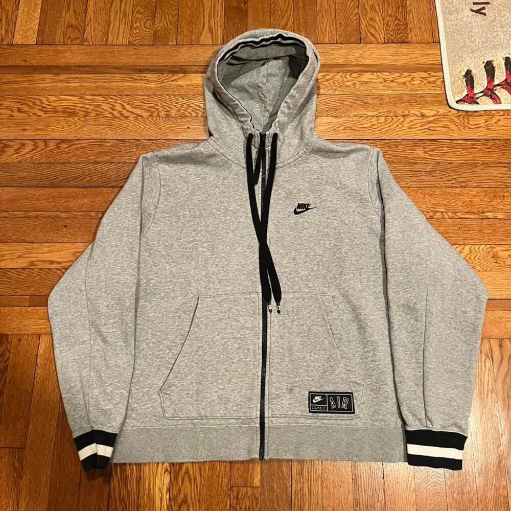 Nike Gray Zip-Up Hoodie Sweatshirt with Black Accents